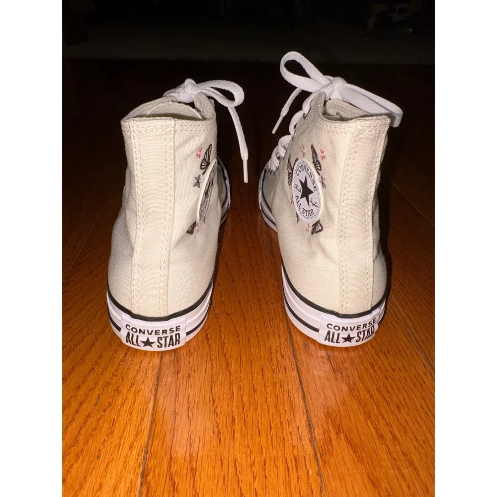 Converse Chuck Taylor All Star High Top Cream Butterfly Kids Sneakers size 5